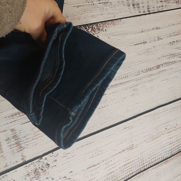 Woman's American Eagle Super Stretch Skinny Jeans sz 2 - Picture 4 of 9